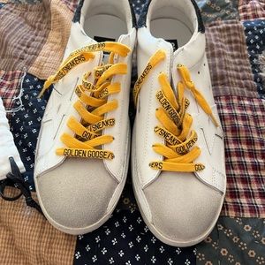 Golden Goose Sneakers